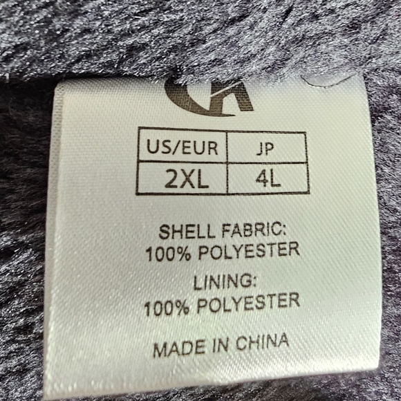 Coat - Picture 1 of 4